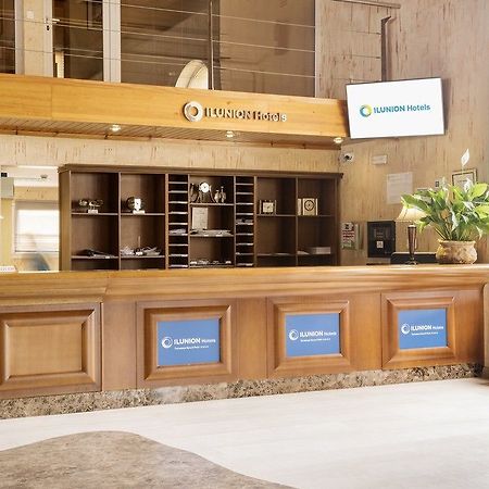Aparthotel Ilunion Sancti Petri Ново-Санкті-Петрі Екстер'єр фото